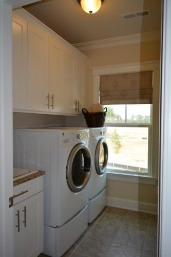 Cape Charles Laundry Room