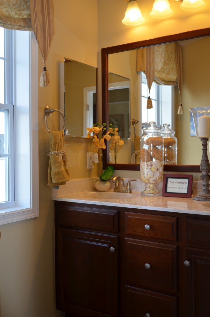 This is the master bathroom vanity in the Kingsley town home by Toll Brothers in the Amberlea community of Loudoun Valley in Ashburn, Virginia (Loudoun County). Contact us at www.TheMoyersTeam.com for real estate service in this Toll Brothers community and surrounding subdivisions in Ashburn, Aldie, Brambleton, Centreville, Chantilly, and Dulles.