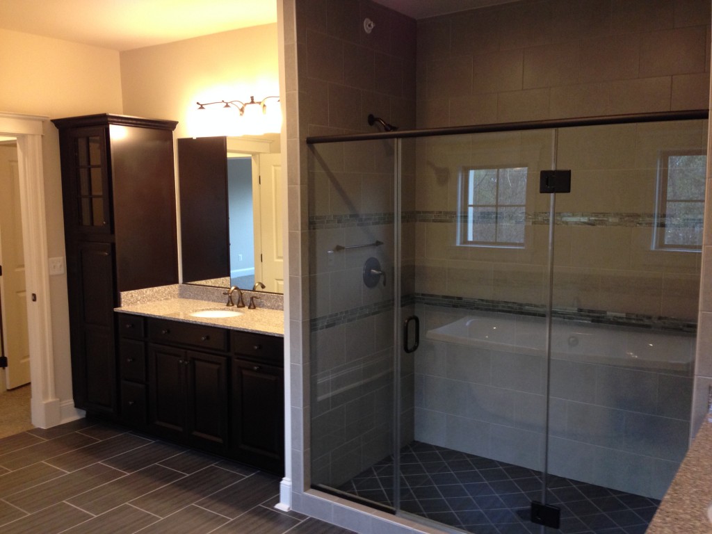 The bathroom of the owner's suite in the Cape Charles home design at Potomac Shores.