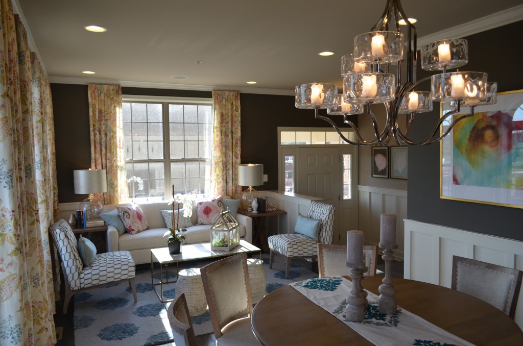 This is the living room in the Easton luxury town home at the Manors at Moorefield Green. This home has 3,000 finished square feet, 2 car garage, and optional rooftop terrace with loft or fourth bedroom on the fourth floor. This Toll Brothers home is 1 mile from the Dulles Airport Silver Line Metro Station.
