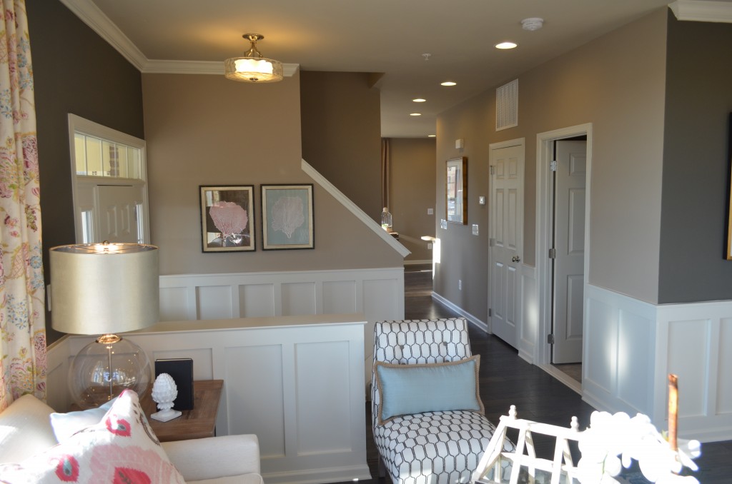 This is the front entry in the Easton luxury town home at the Manors at Moorefield Green. This home has 3,000 finished square feet, 2 car garage, and optional rooftop terrace with loft or fourth bedroom on the fourth floor. This Toll Brothers home is 1 mile from the Dulles Airport Silver Line Metro Station.
