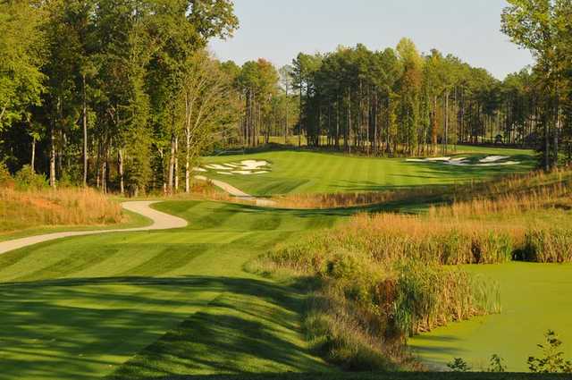 The Federal Club golf memberships include full memberships (single and family), corporate memberships, senior memberships (65 and over), and junior memberships (under 30).